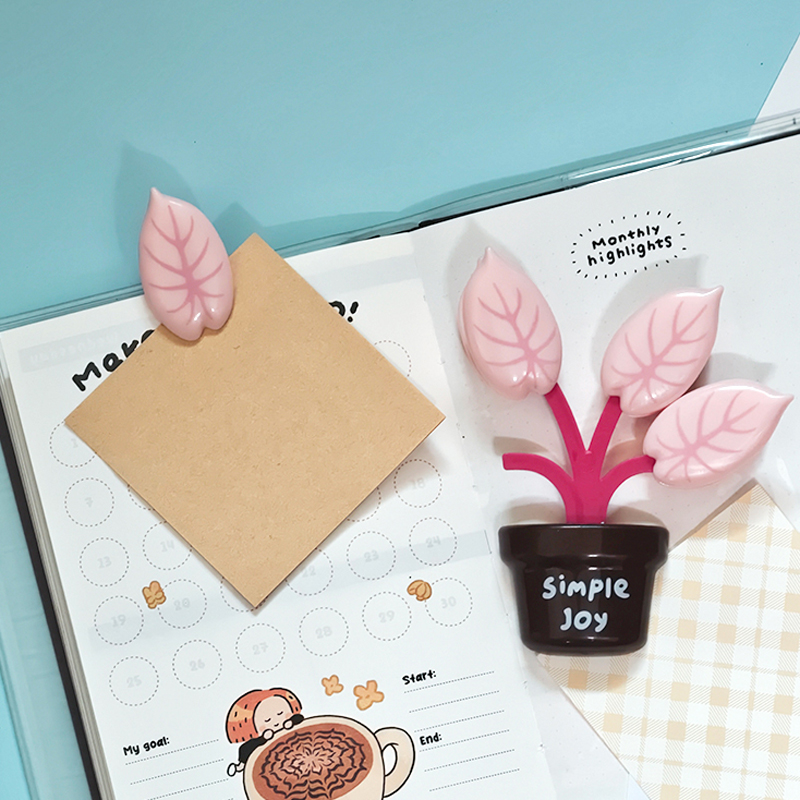 Cute Potted Plant Desk Clip 2  - огляд і ціна Paperclip Magnetic Set